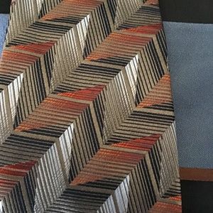 Silk tie excellent condition